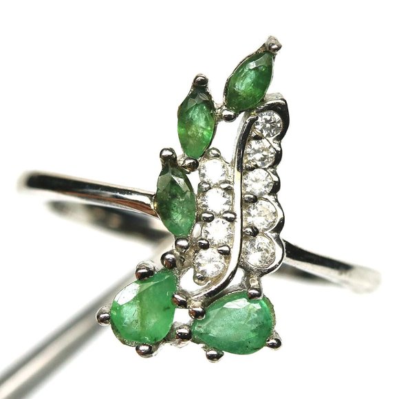 Natural Green Emerald  .925 Sterling Silver Ring Size 6